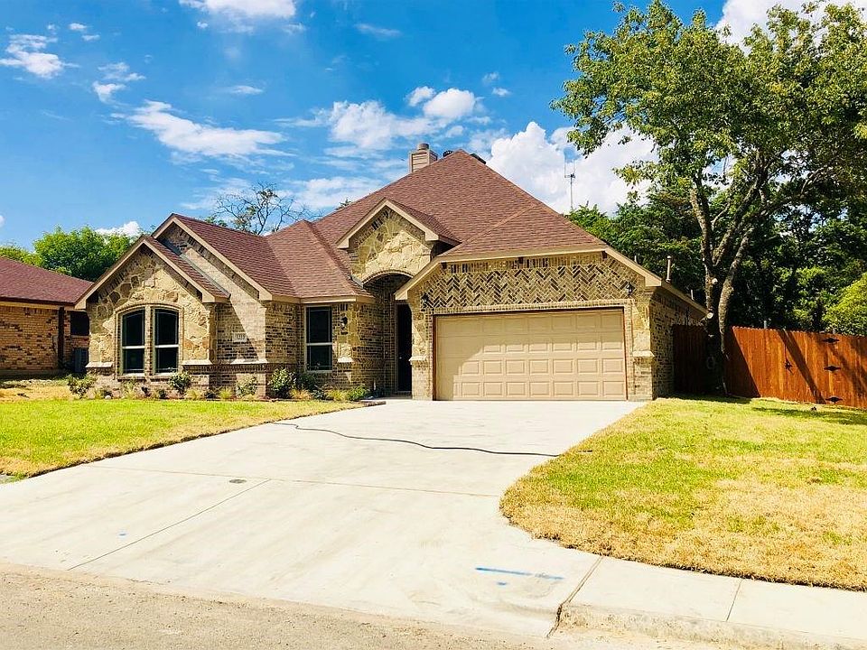1st image of 1519 Sharon Dr