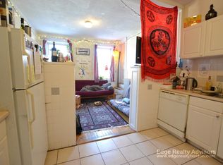 340 Saint Paul St #4, Brookline, MA 02446