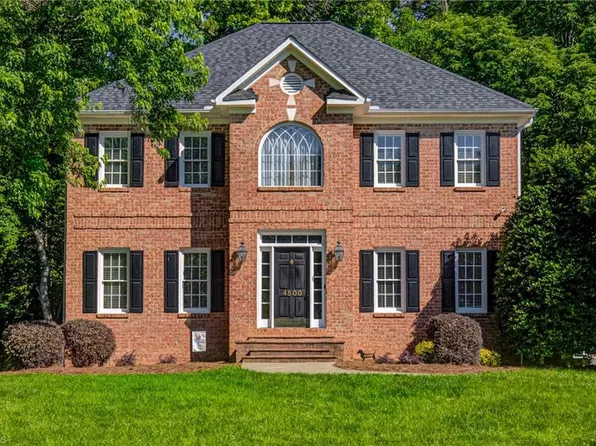 4500 Asbury Place Dr, Clemmons, NC 27012