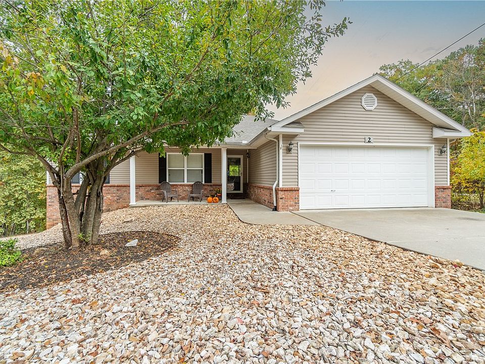 1st image of 2 Heywood Ln