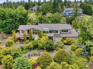 83 Fawn Ln, Sequim, WA 98382