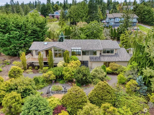 83 Fawn Lane, Sequim, WA 98382