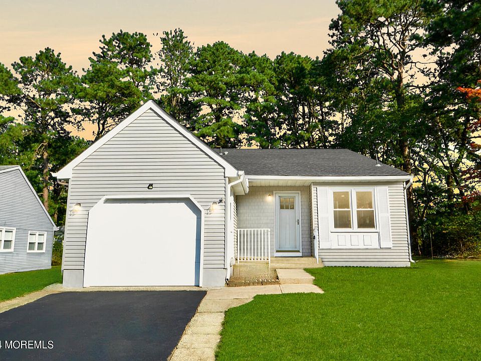 1st image of 32 Falmouth Avenue