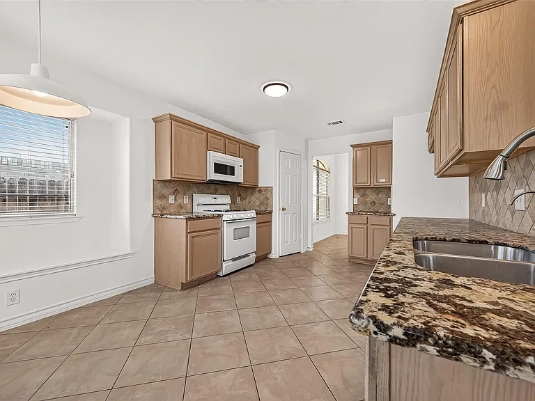 3830 Flatwood Dr — Photo 27