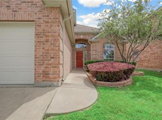 1511 Norway Pine St, Arlington, TX 76012