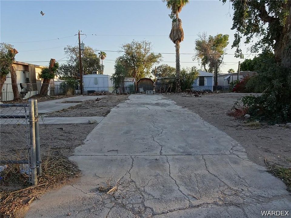 1st image of 474 Malibu Dr