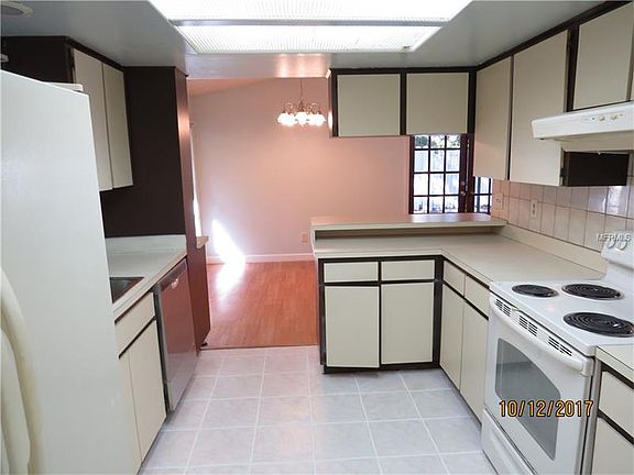 3rd image of 5218 Serena Dr
