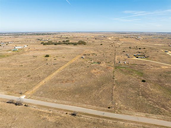 2nd image of 2700 County Road 214
