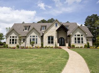 116 Bella Terra Dr, Longview, TX 75605