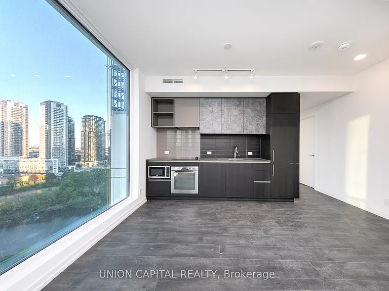 7890 Jane St #1609 — Photo 12