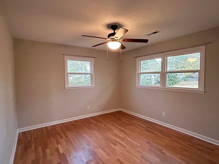 408 Lynette Dr — Photo 33