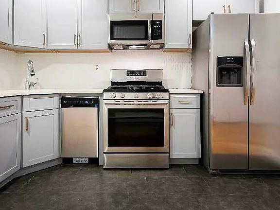 2nd image of 273 Malcolm X Blvd #4