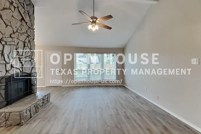 10107 King Ranch Ln — Photo 4