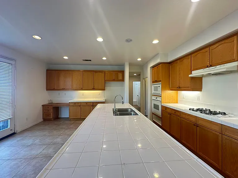 6429 Amber Sky Way — Photo 6