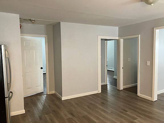 2nd image of 560 Douglas Ave #3F