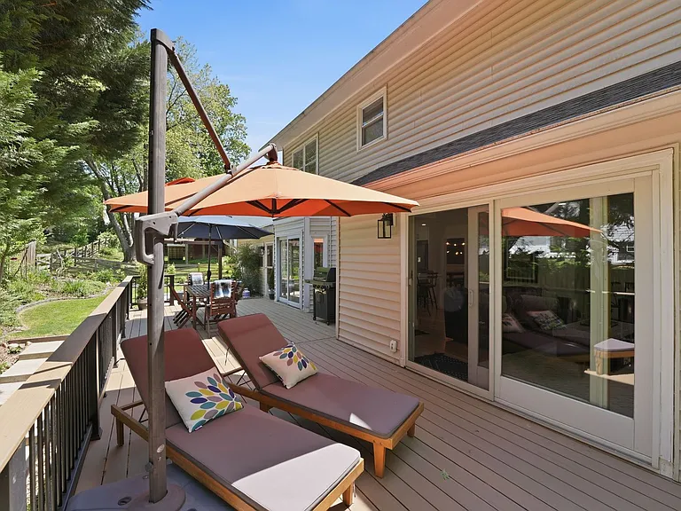 8904 Arley Dr — Photo 26