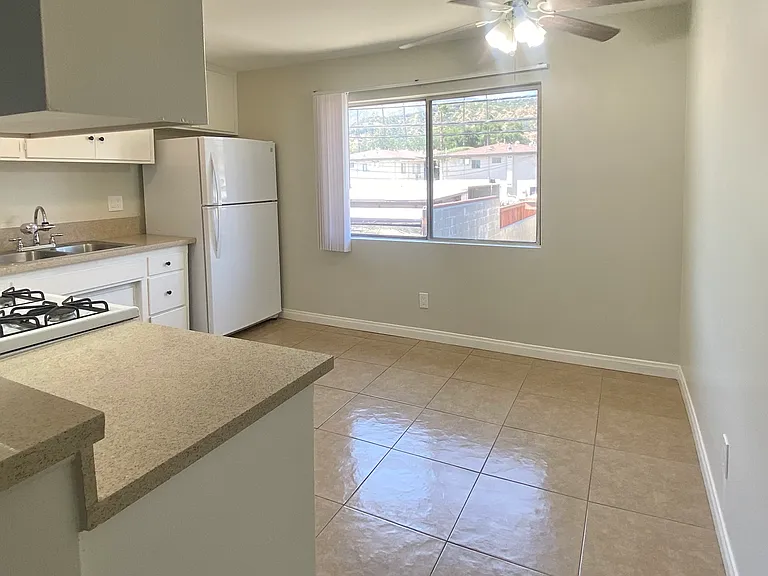 More views of the kitchen - huge!