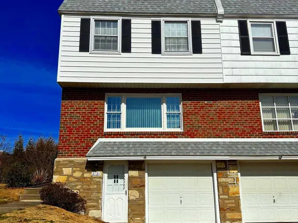 2121 Berwyn St, Philadelphia, PA 19115