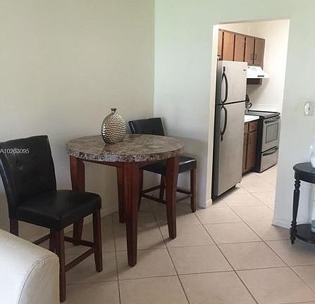 5th image of 4272 NW 89th Ave APT 105