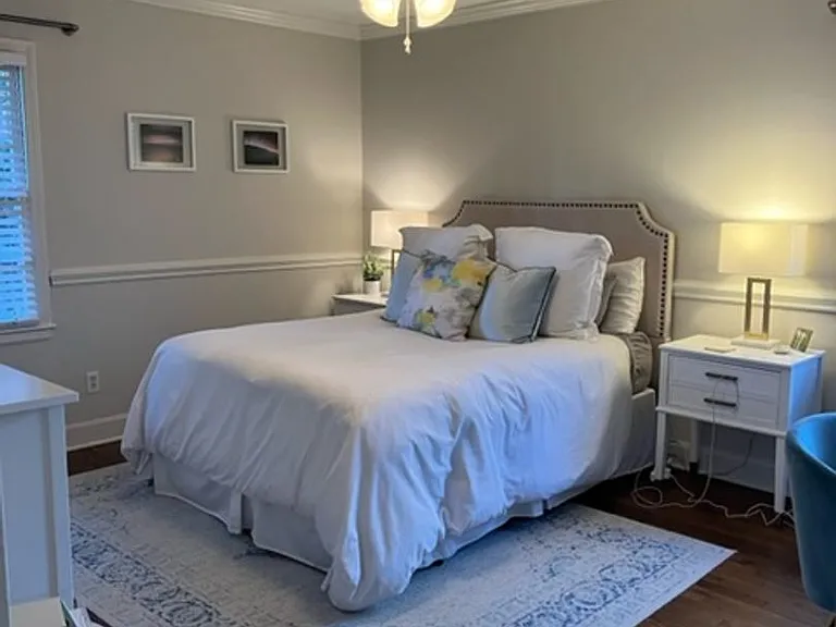 2600 Selwyn Ave — Photo 9