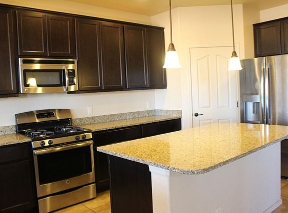 2nd image of 1467 Braddock Dr