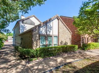 17119 Planters Row, Addison, TX 75001