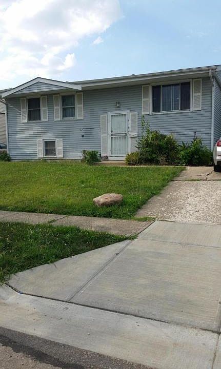 1st image of 2162 Lisa Dr
