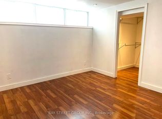 7 Kemano Rd, Aurora, ON L4G2X9