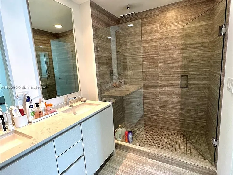 1010 Brickell Ave #4205 — Photo 14