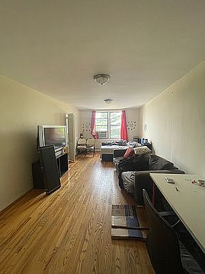 1st image of 250 E 29th St APT 5A