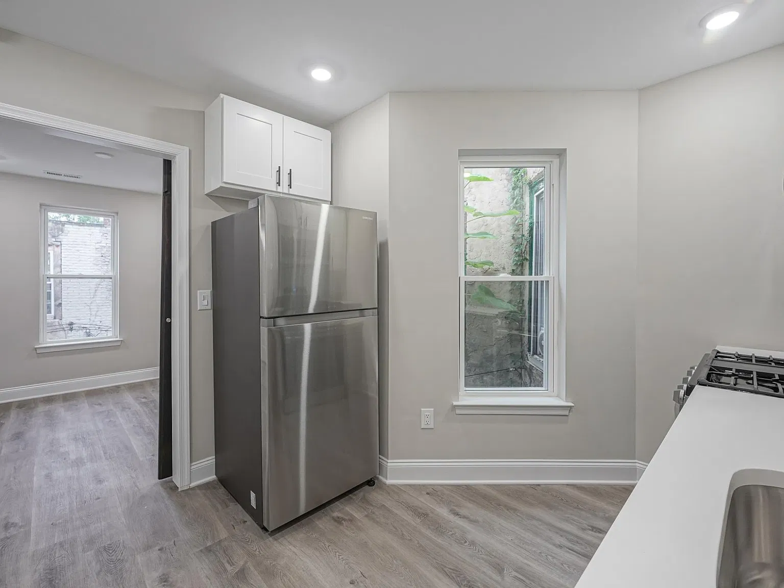 1 bed, 800 sqft, $1,150 — Photo 4