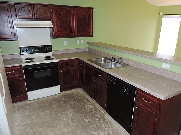 3rd image of 6606 Tealwood Dr
