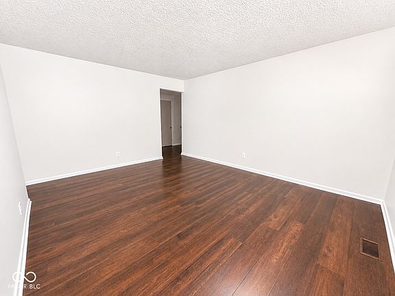 2nd image of 5512 Dollar Hide South Dr
