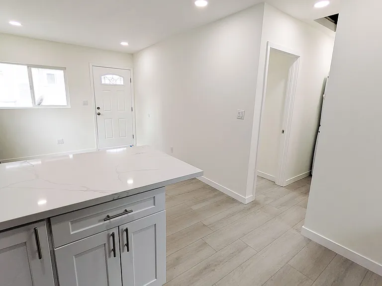 414 E Puente St — Photo 9