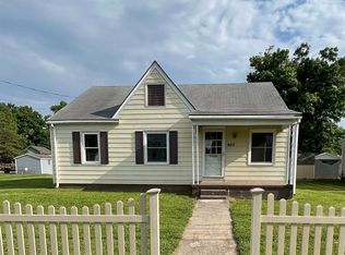 208 E Spotswood Ave, Elkton, VA 22827