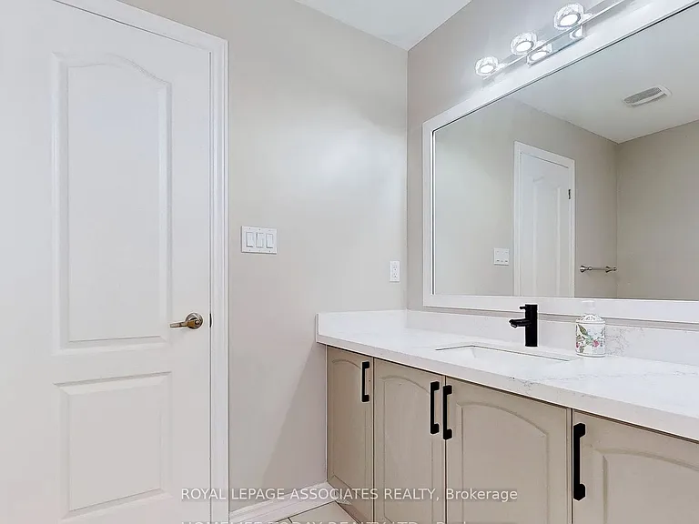 29 Jardine St — Photo 22
