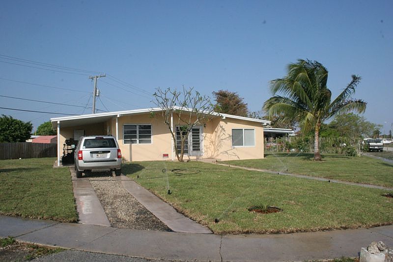 1st image of 1501 NE 42nd Ct