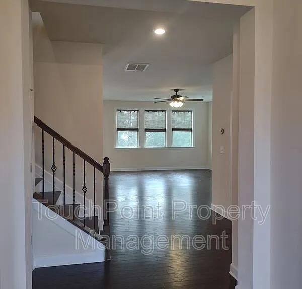 1019 Hamilton Mill Dr — Photo 10