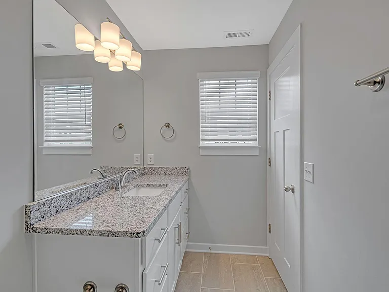 Robinsons Rowhouse Townhomes — Photo 15
