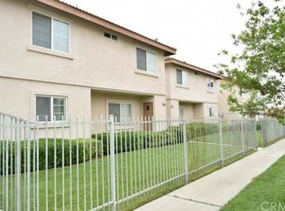 209 N Spruce Ave, Rialto, CA 92376