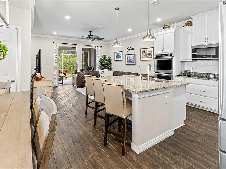 2872 Grand Kemerton Pl — Photo 12