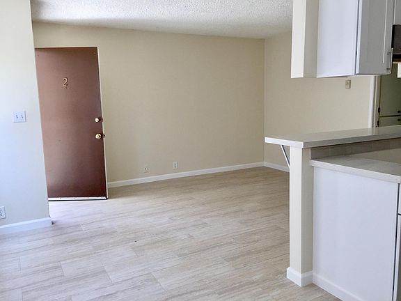 2nd image of 231 Roswell Ave APT 2