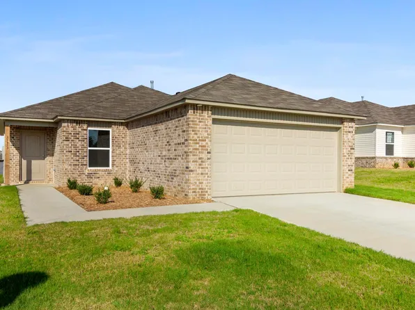 3113 Emerald Park Trl, Bauxite, AR 72011