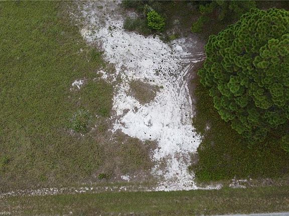 3rd image of 632 Summer Hill Dr