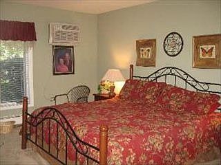 2nd image of 1121 W Ogden Ave APT 154