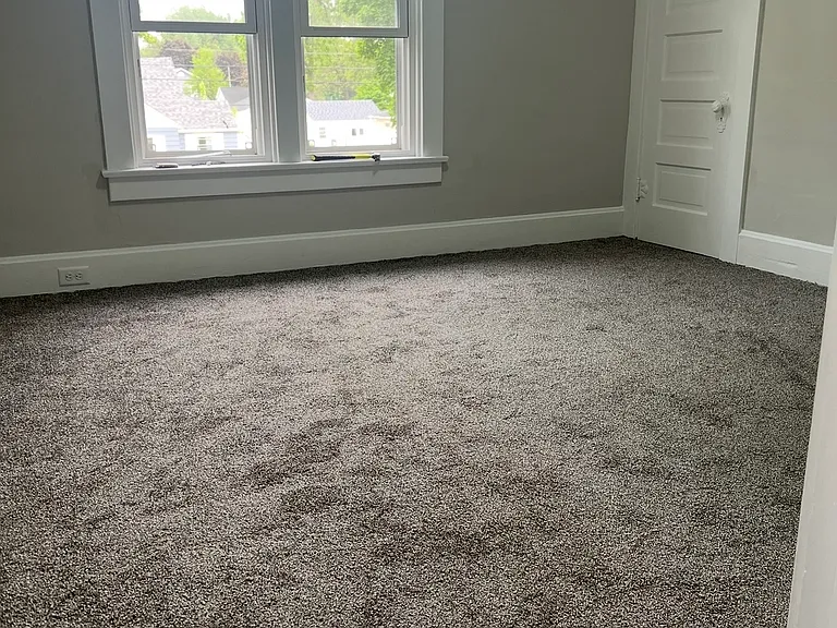 316 Oakwood Ave — Photo 8