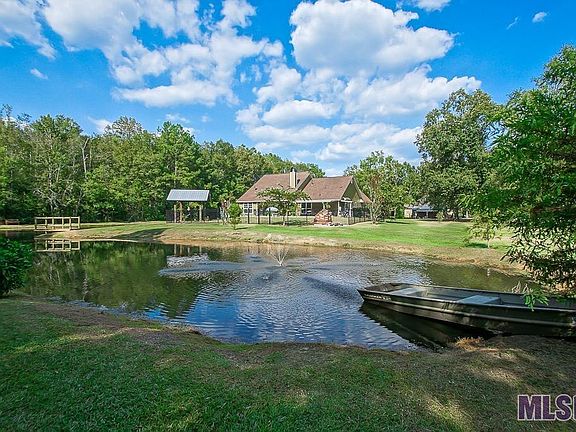 3rd image of 30563 Weiss Rd