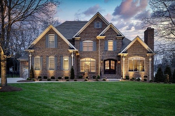 1st image of 2404 Durham Manor Dr