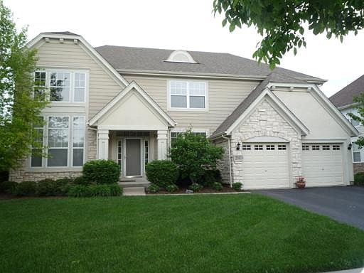 1st image of 258 E Colonial Dr