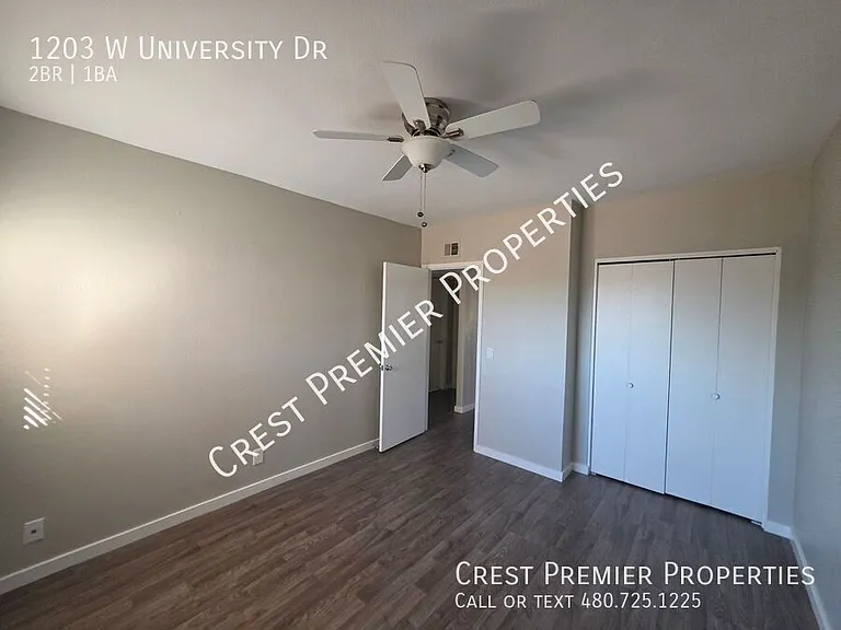 1203 W University Dr — Photo 8